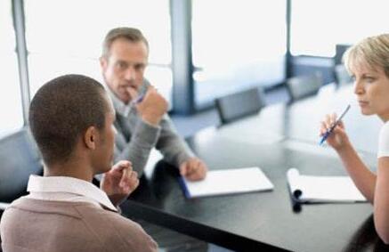 需要转让公司，怎样估计公司的价值呢？