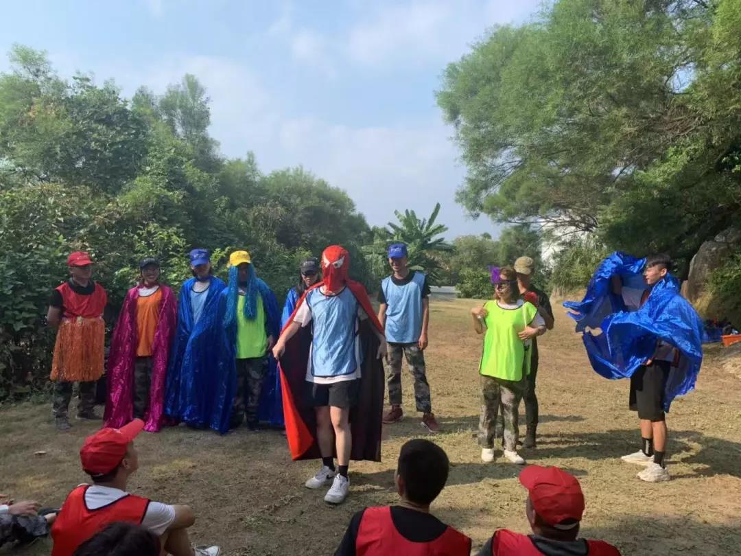 午饭后的开场舞 午饭后的开场舞