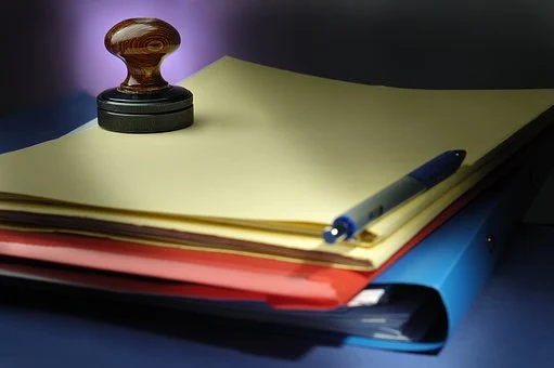 委托了代理记账自己公司还需要做账吗？