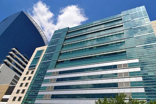 公司注册三个月后可以变更公司名称吗？