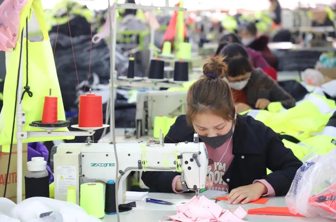 再帮一把！上半年减税降费有这些措施出台 