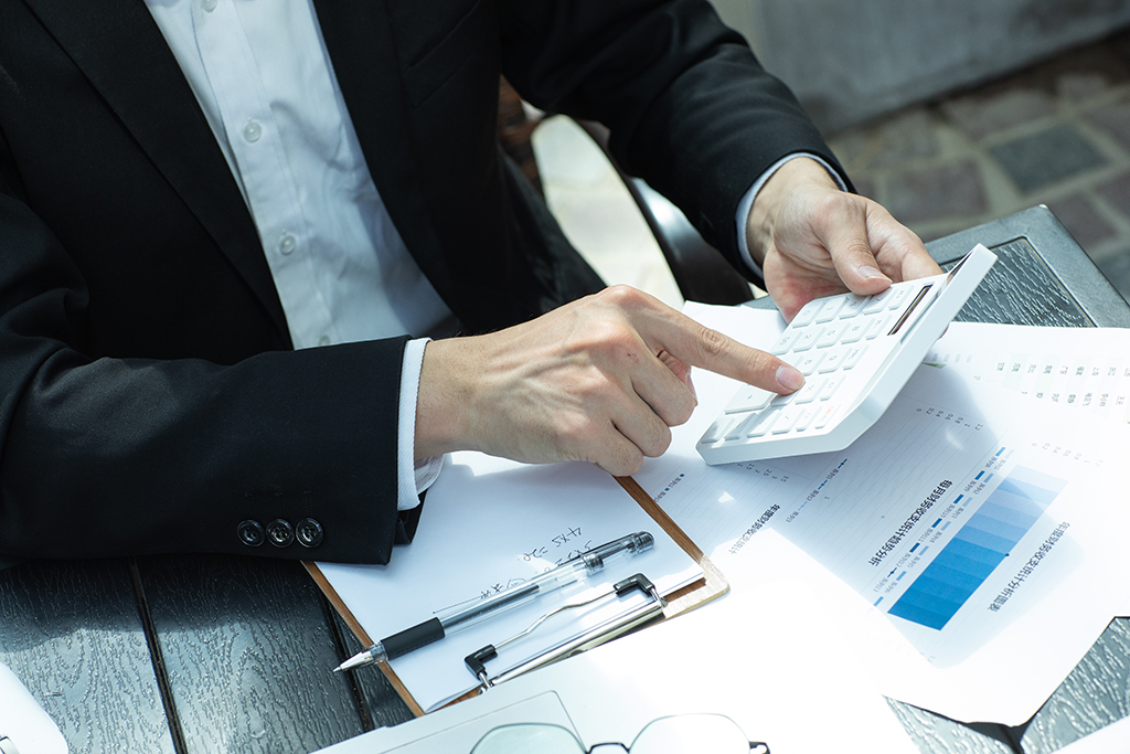 香港公司是否合规：企业利得税新政策指南：