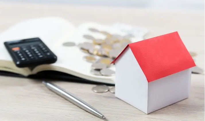 企业利润高，税收压力大。要怎么解决合理避税问题?