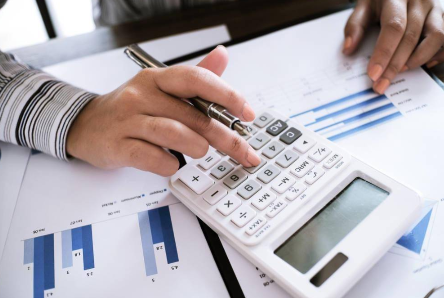 合理的筹划方案，帮助企业渡过财税难关。