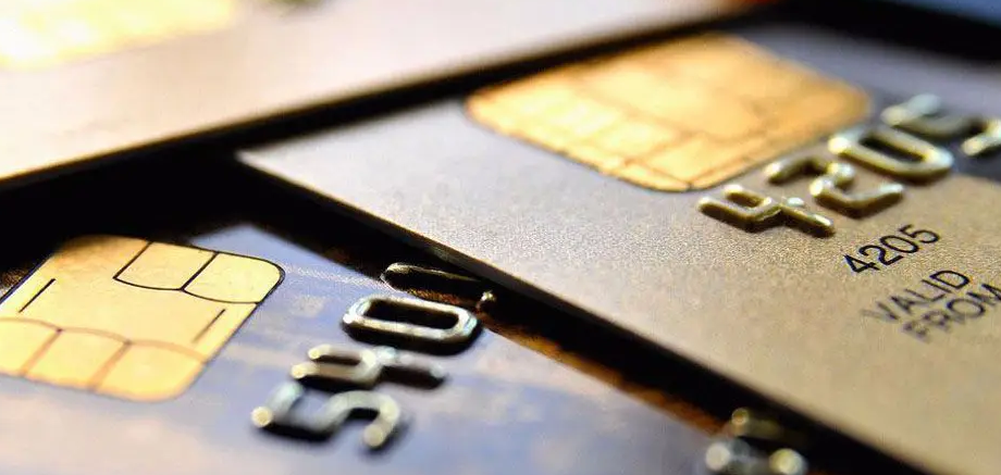 在新加坡办理个人银行开户，需要提供什么条件