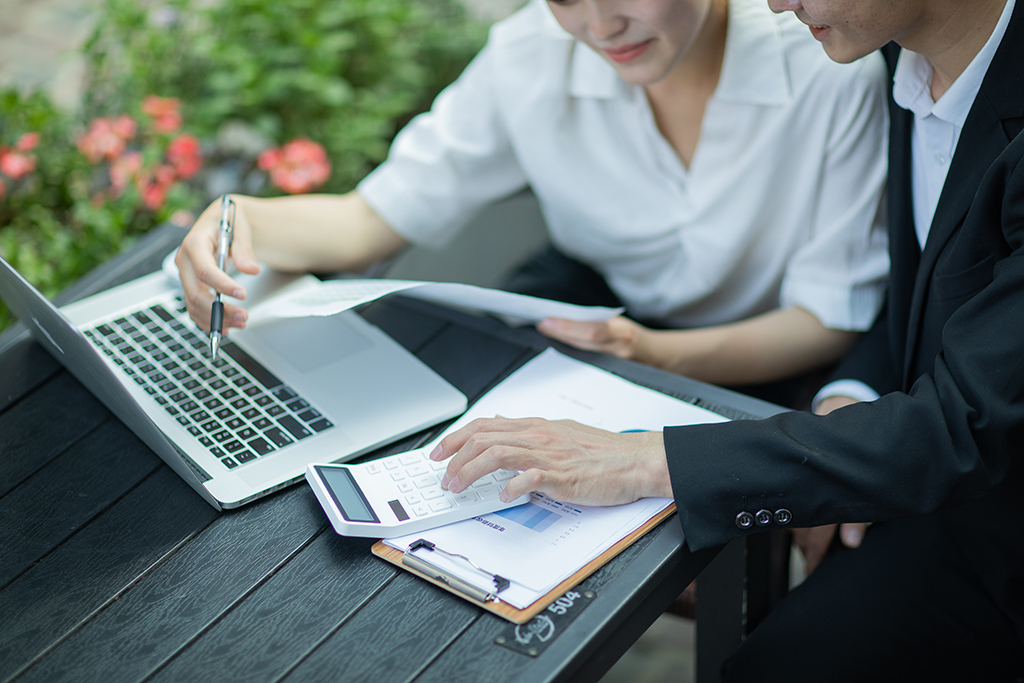 选择注册海外公司，都有哪些优势跟风险