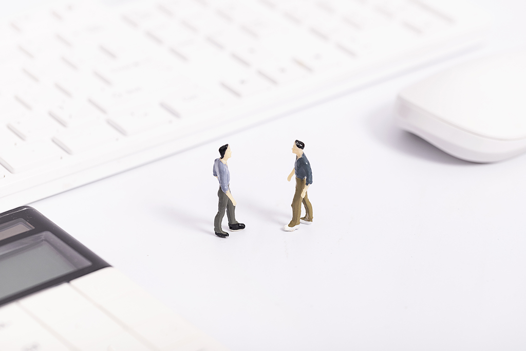 新加坡公司审计与代理记账：大陆企业注册新加坡的详细资料