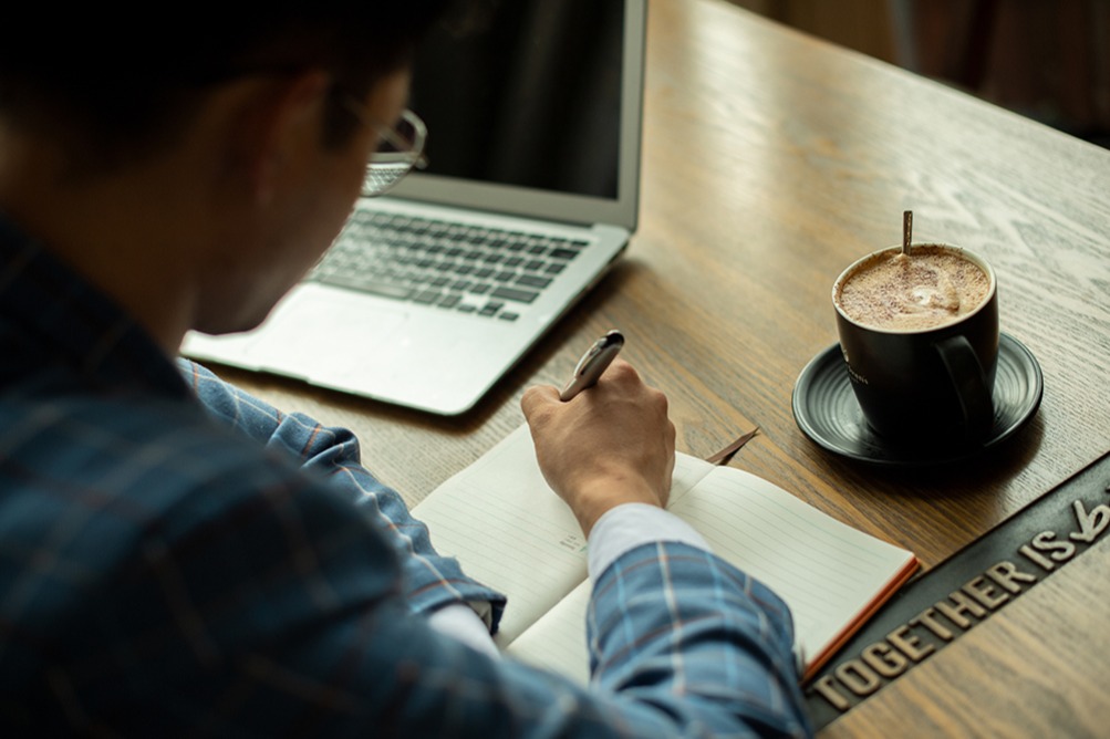 跨境电商香港公司开户流程，一键开展全球贸易业务!