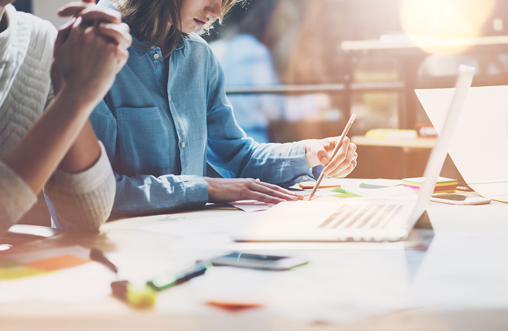 香港开设账户:境内跨境公司是否能在香港开户? 香港开设账户:境内跨境公司是否能在香港开户?