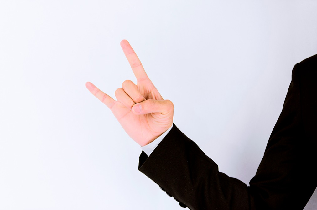 大陆公司如何顺利在香港开户：完整流程与步骤