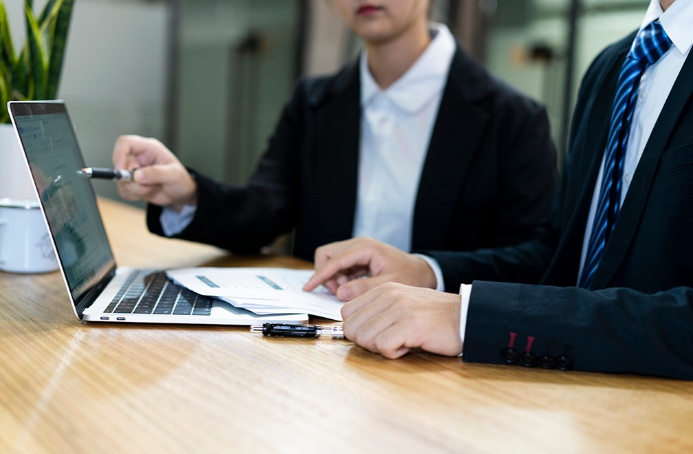 如何顺利为国内公司开设美元账户：全面指南