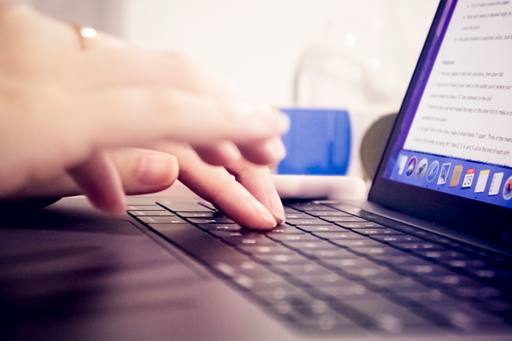 注册香港公司开户需要去吗，银行开户技巧