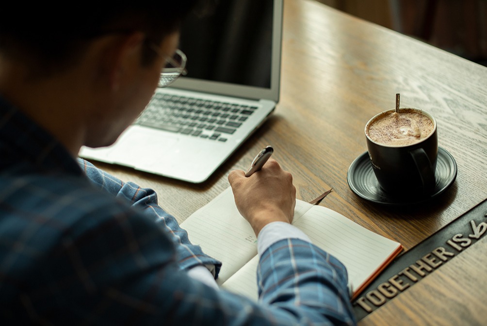 离岸公司香港开户文件，香港银行在线开户