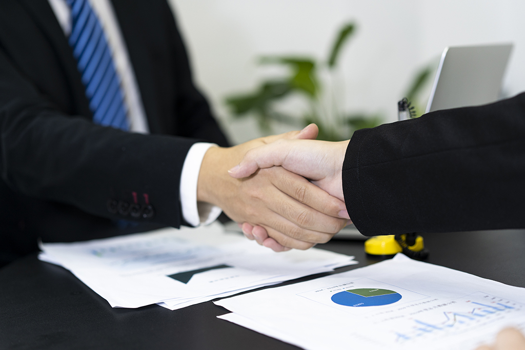 内部审计与内部控制审计的深度解析:构建高效审计管理的关键 内部审计与内部控制审计的深度解析:构建高效审计管理的关键